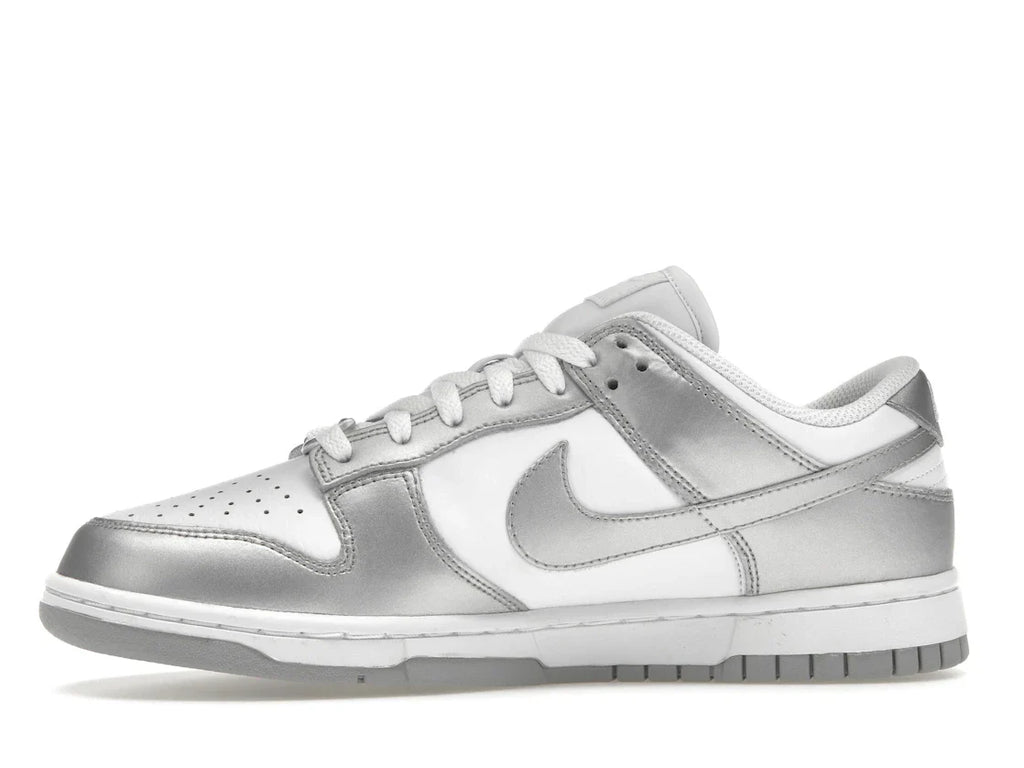 Nike Dunk Low Metallic Silver (Damen)