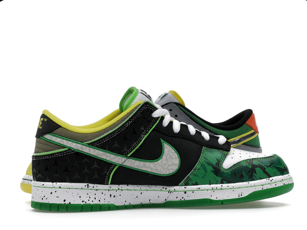 Nike Dunk Low What the Duck Away University of Oregon PE