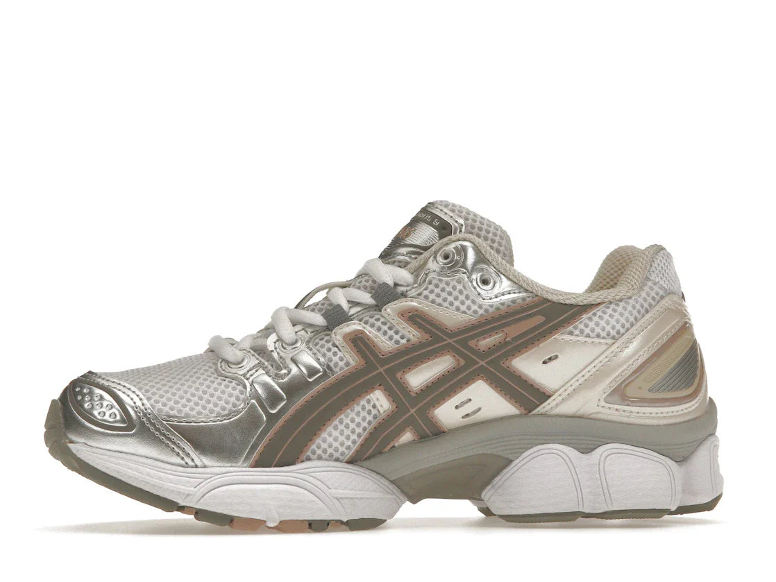 ASICS Gel-Nimbus 9 White Oatmeal (Damen)