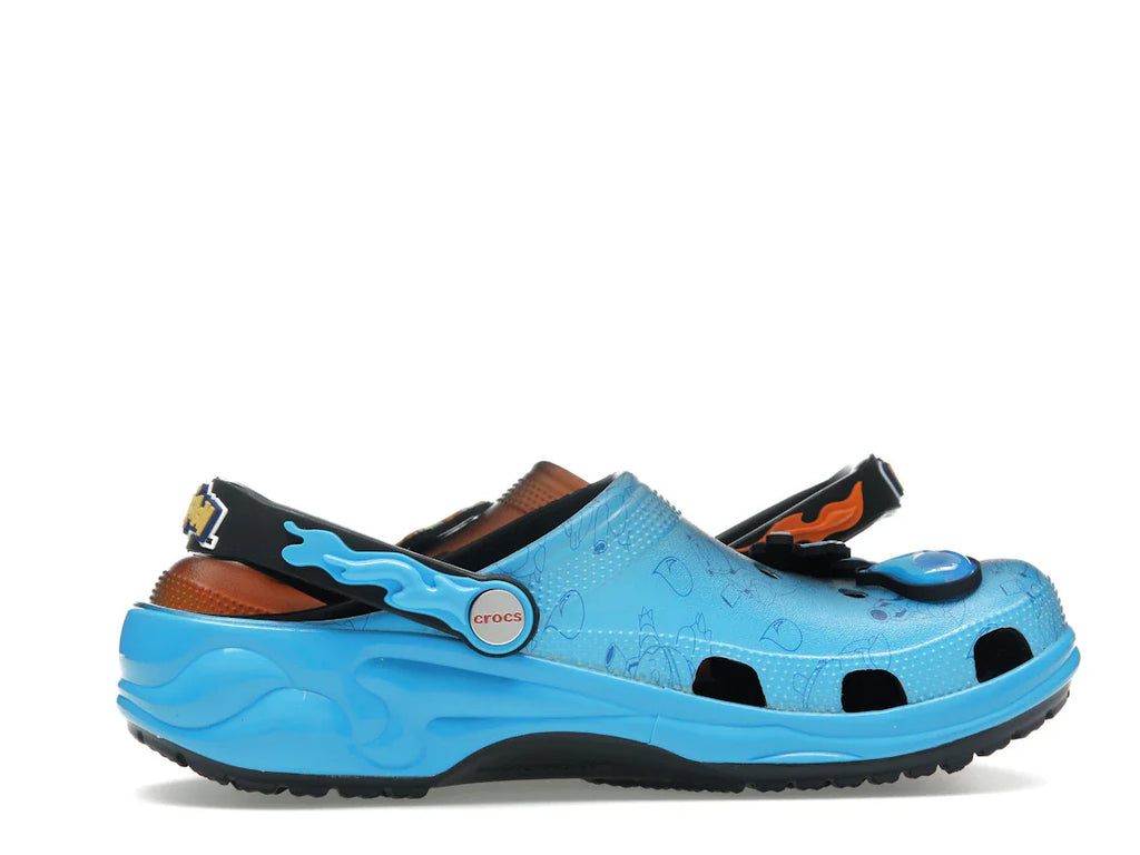 Crocs Classic Clog Pokémon Glurak gegen Turtok