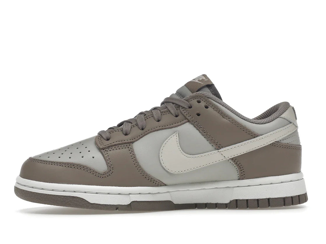 Nike Dunk Low Bone Beige (Damen)