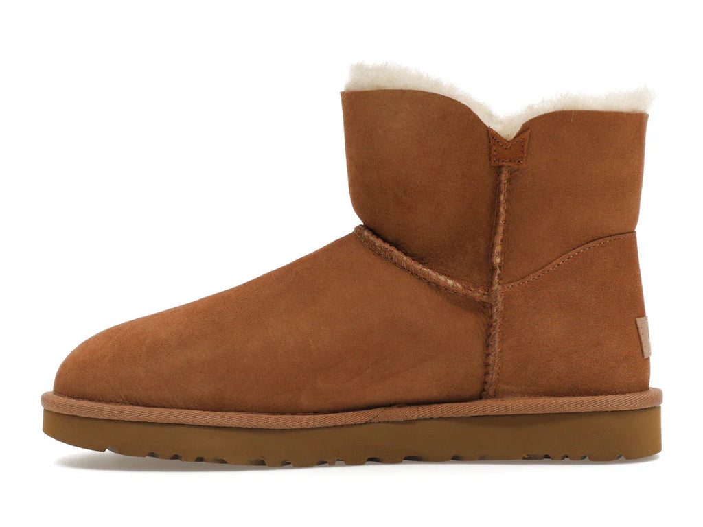 UGG Mini Bailey Button II Kastanie (Damen)