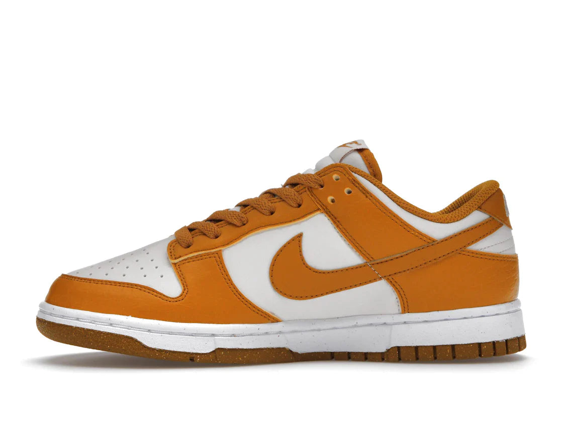 Nike Dunk Low Next Nature Phantom Gold Suede (Damen)