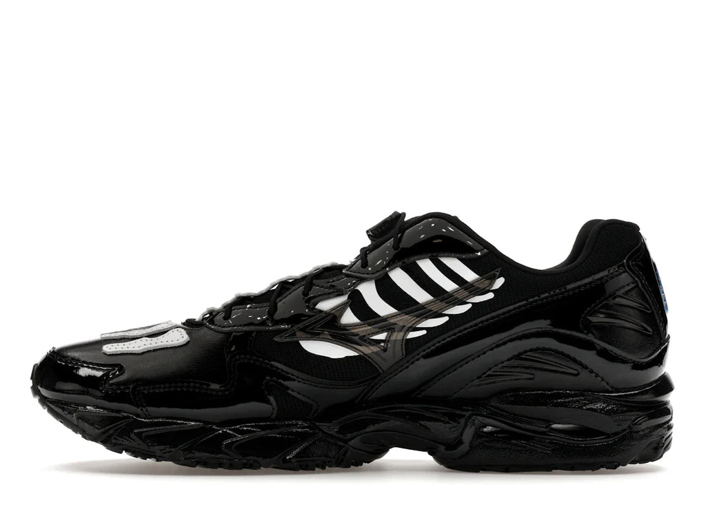 Mizuno Wave Rider 10 x Sabotage (SBTG) Schwarz Schwarz Weiß