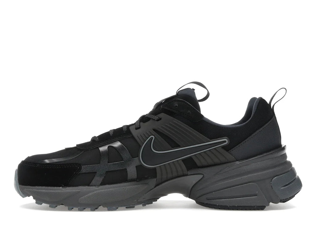 Nike V2K Run Gore-Tex Schwarz Eisengrau