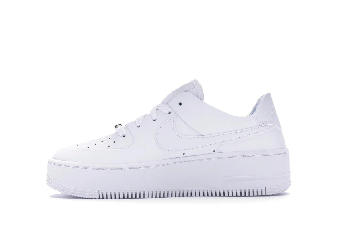 Nike Air Force 1 Sage Low Triple White (Damen)