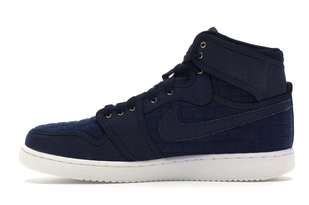 Jordan 1 Retro AJKO Blau Gesteppt