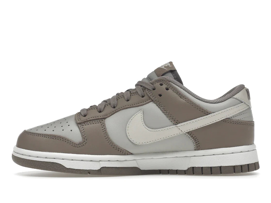 Nike Dunk Low Bone Beige (Damen)