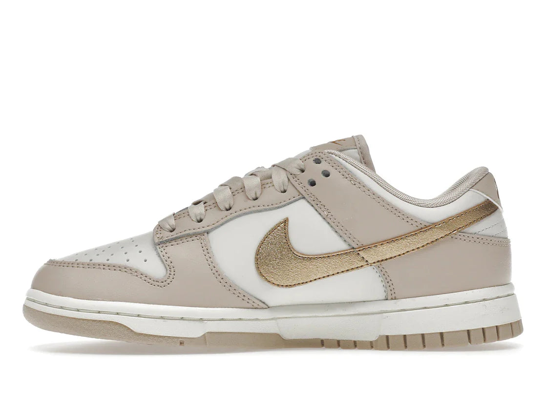 Nike Dunk Low Phantom Metallic Gold (Damen)