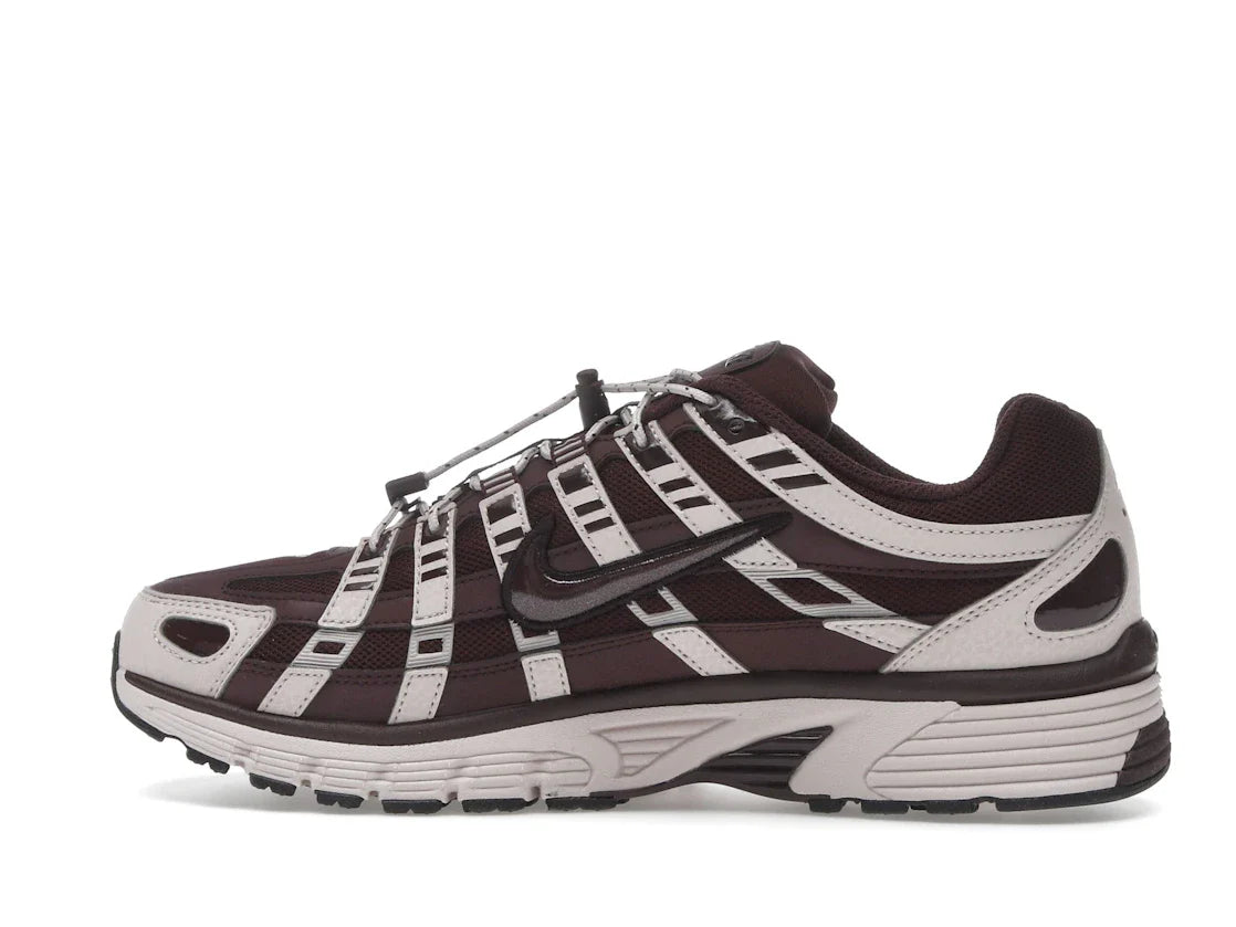 Nike P-6000 Silt Red Burgundy Crush (Damen)