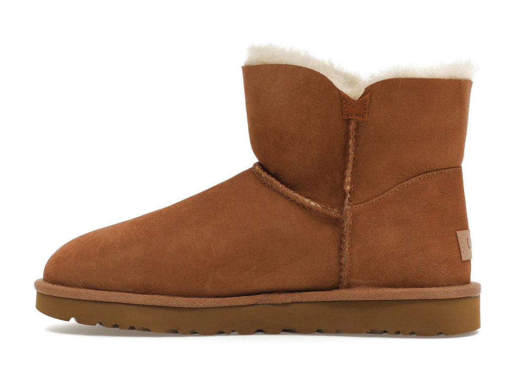 UGG Mini Bailey Button II Kastanie (Damen)