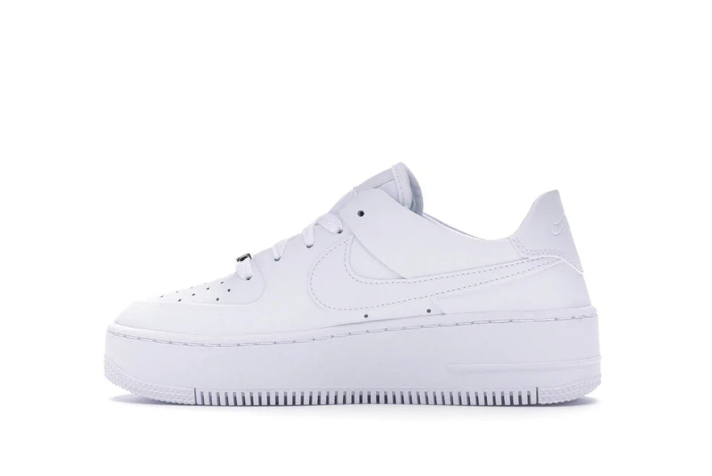 Nike Air Force 1 Sage Low Triple White (Damen)
