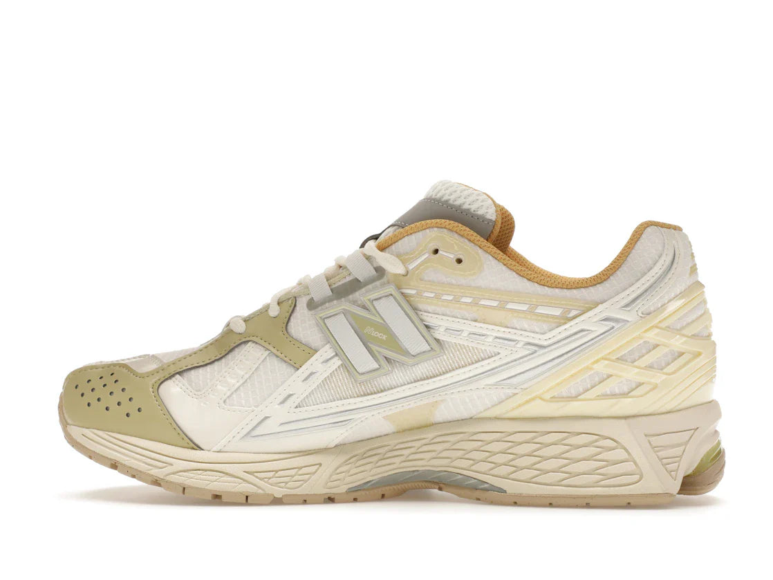 New Balance 1906R Lunar New Year Weiß
