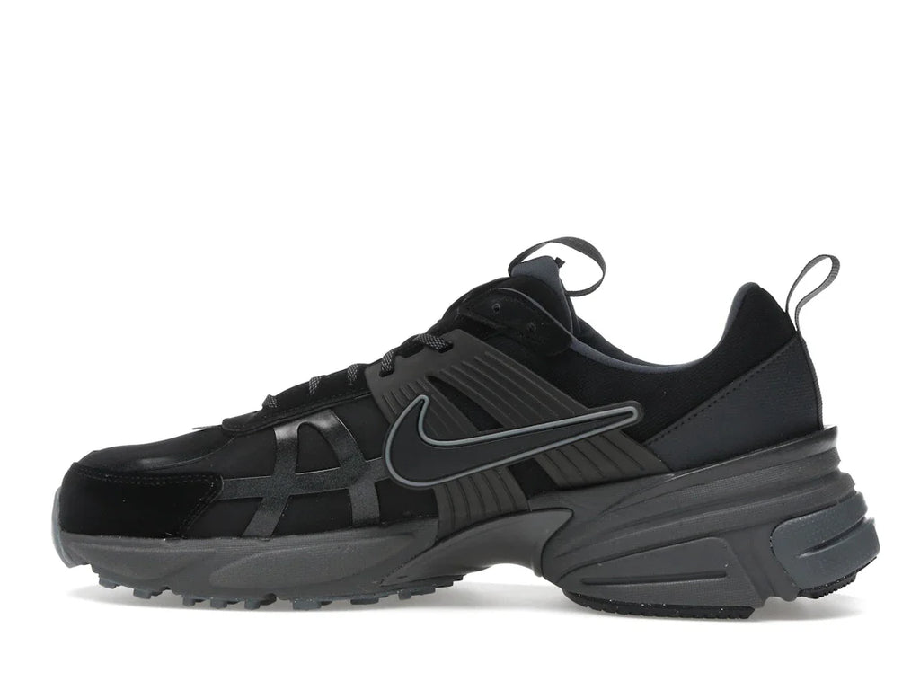 Nike V2K Run Gore-Tex Schwarz Eisengrau