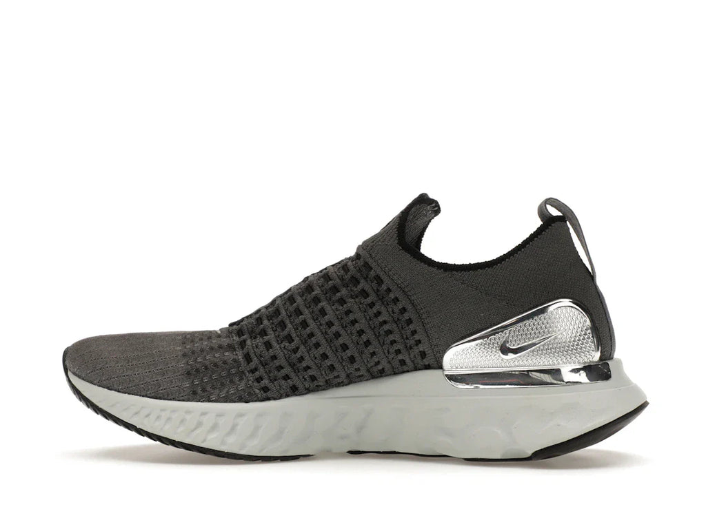 Nike React Phantom Run Flyknit 2 Eisengrau Silber