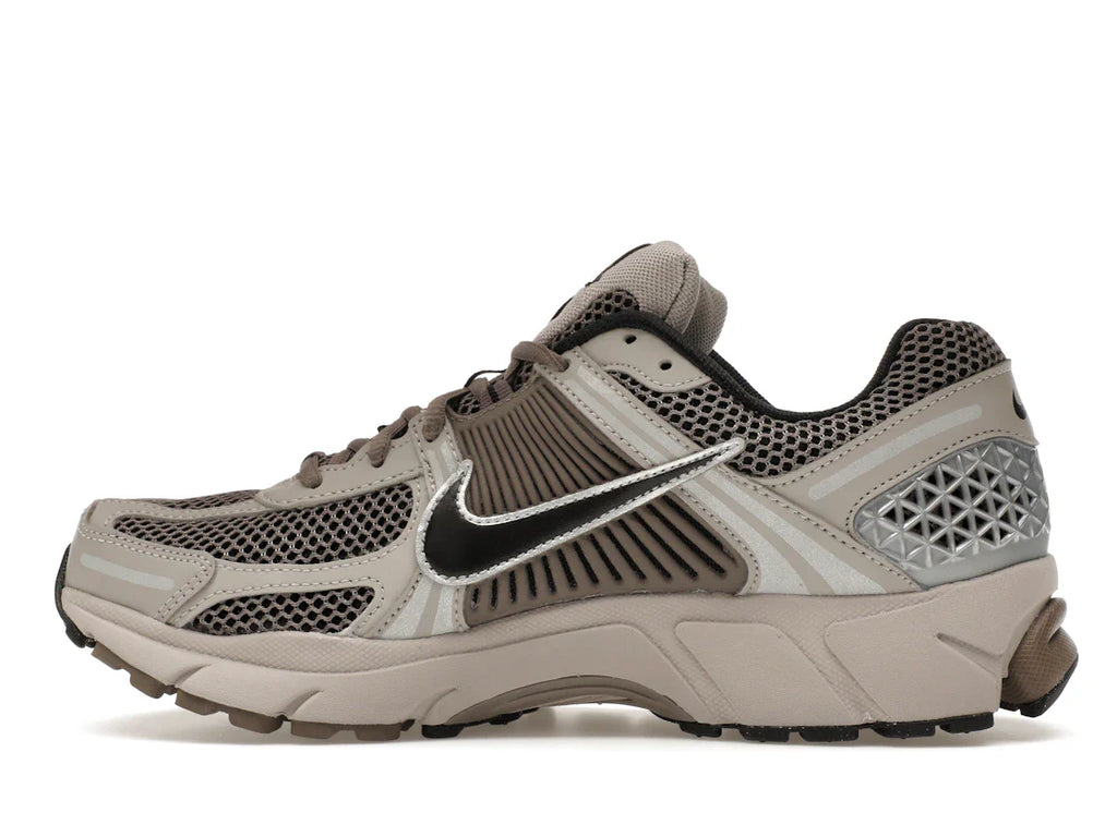 Nike Zoom Vomero 5 College Gray Cave Stone