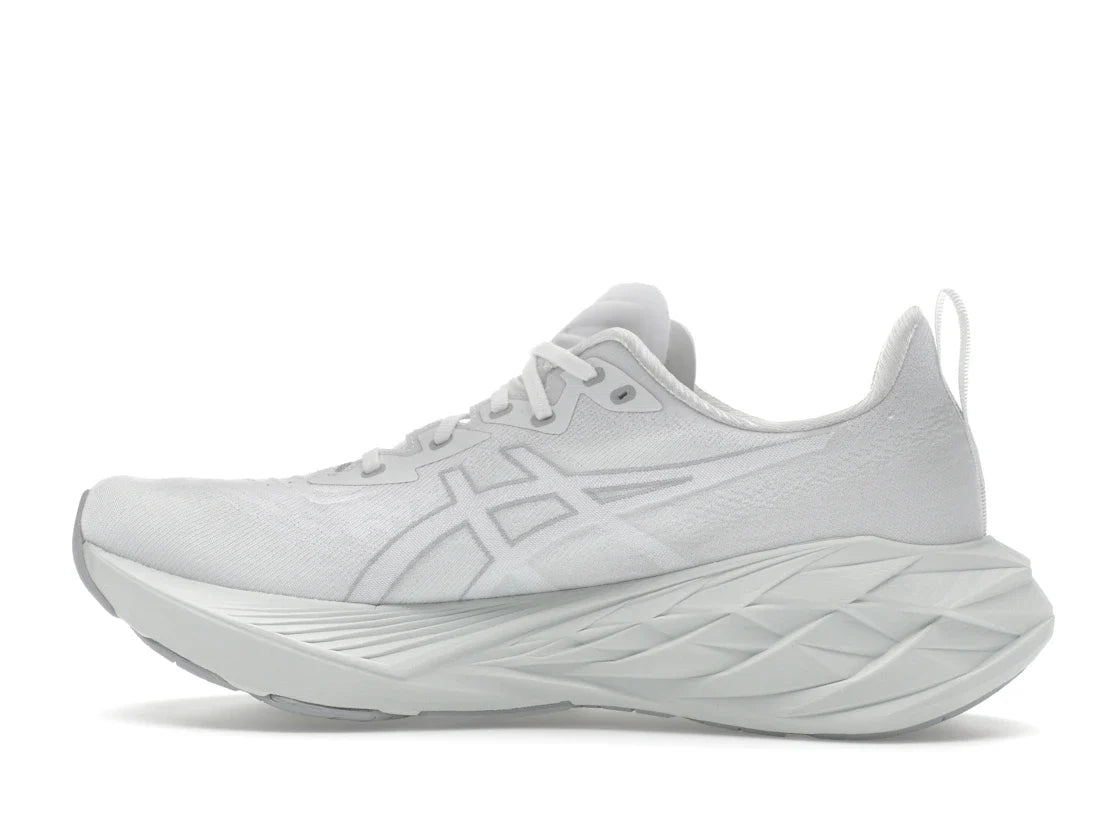 ASICS Novablast 4 Weiß Hellmint