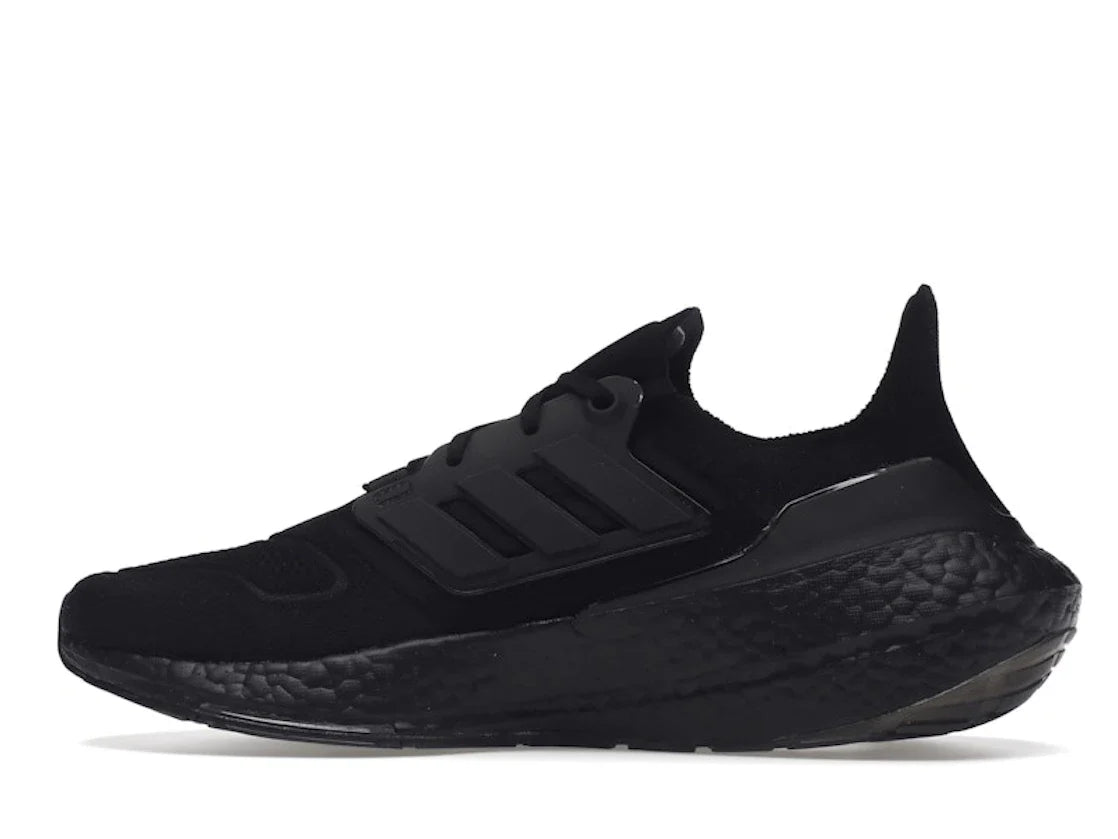 adidas Ultra Boost 22 Triple Black