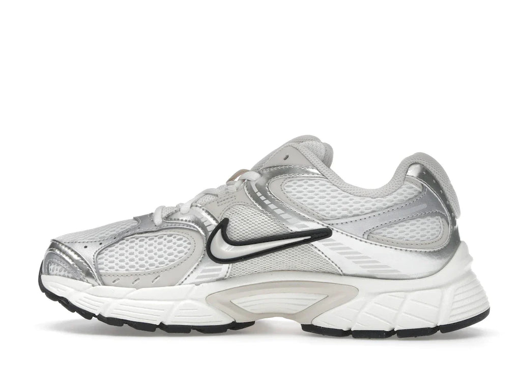 Nike V5 RNR Sail Light Orewood Brown (Damen)