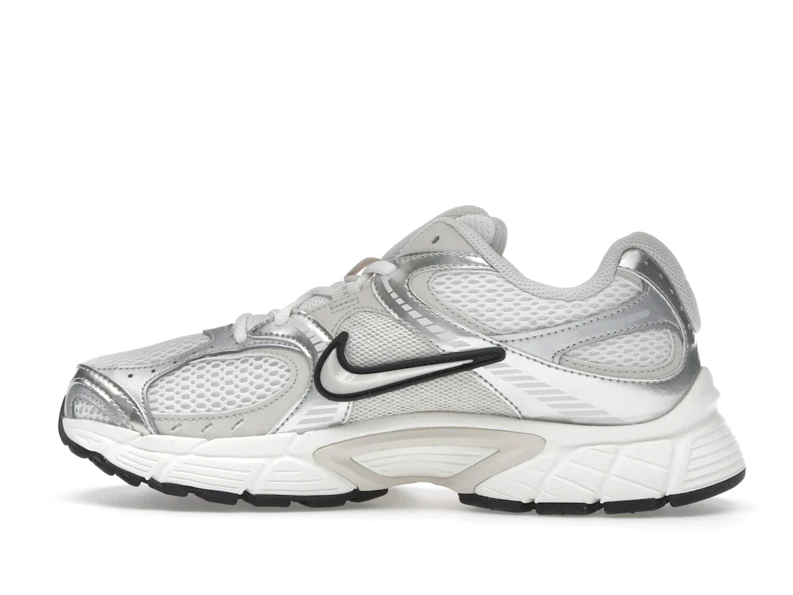 Nike V5 RNR Sail Light Orewood Brown (Damen)