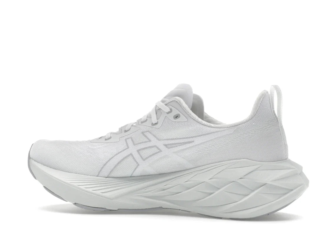 ASICS Novablast 4 Weiß Hellmint
