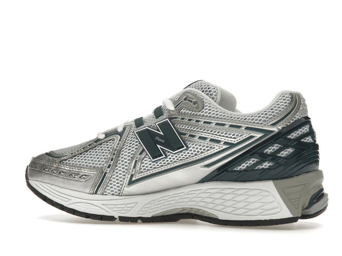 New Balance 1906R Silber Metallic Tiefsee