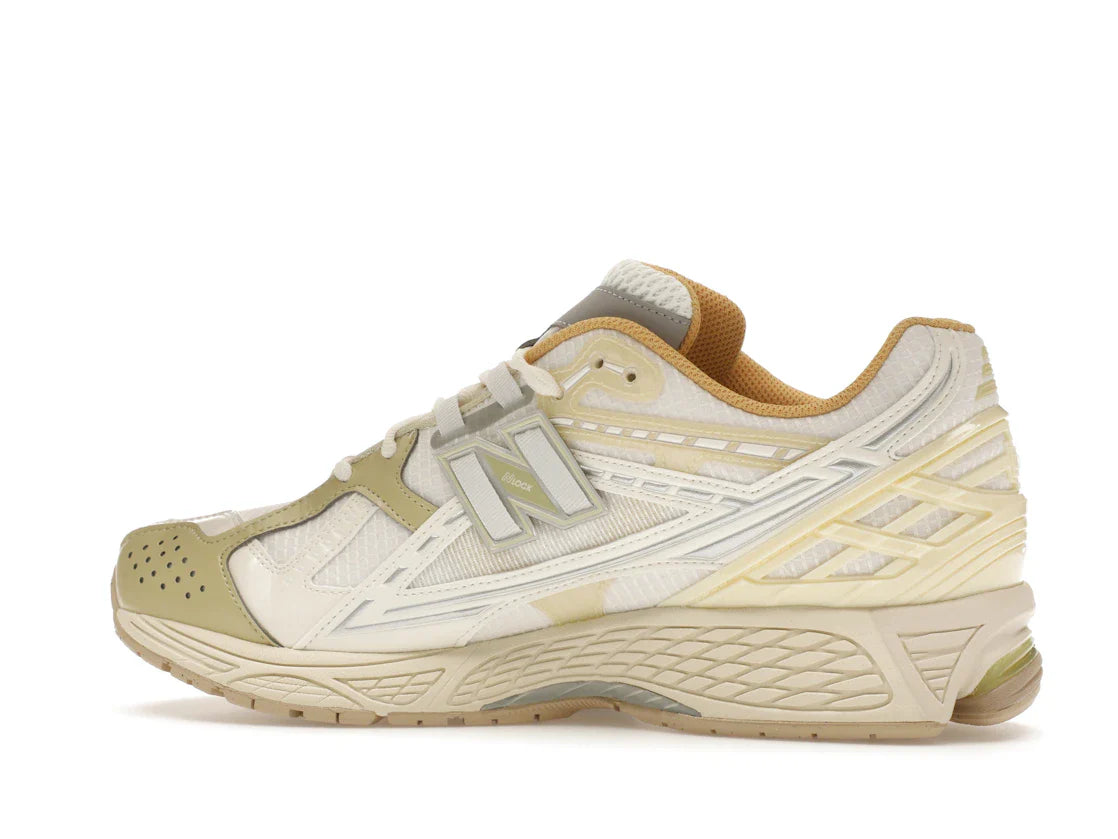 New Balance 1906R Lunar New Year Weiß
