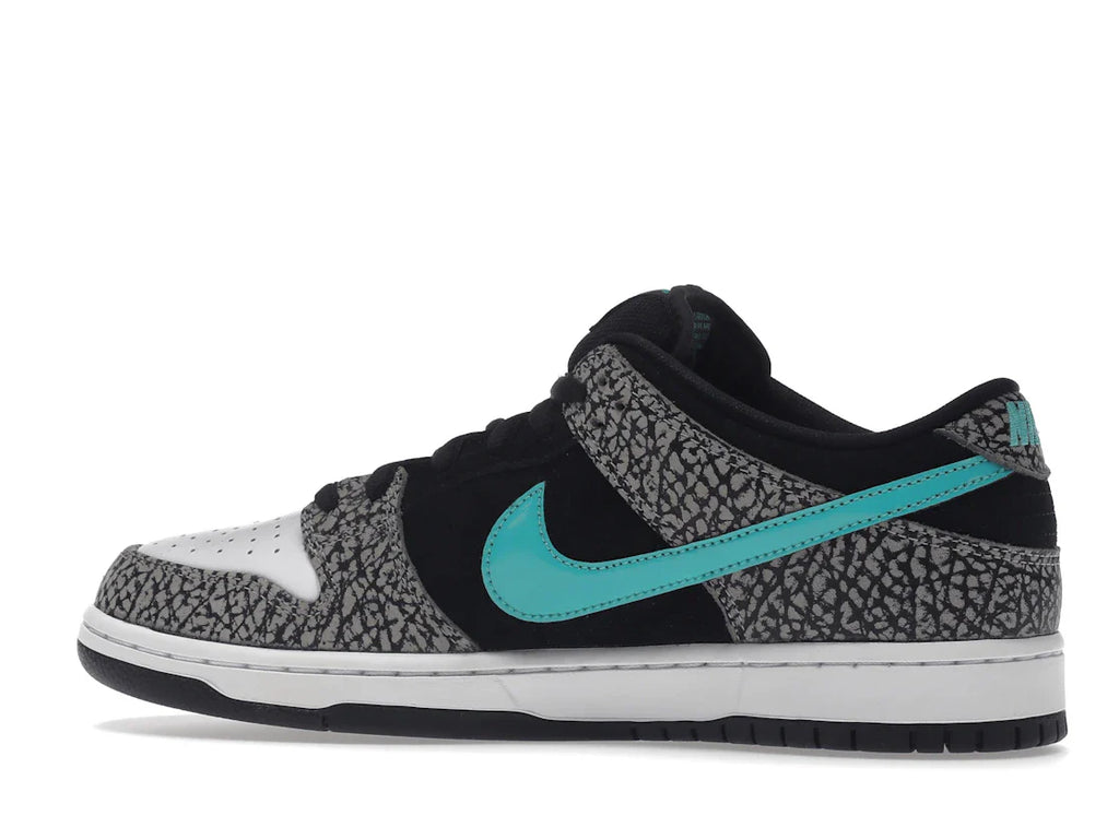 Nike SB Dunk Low atmos Elephant