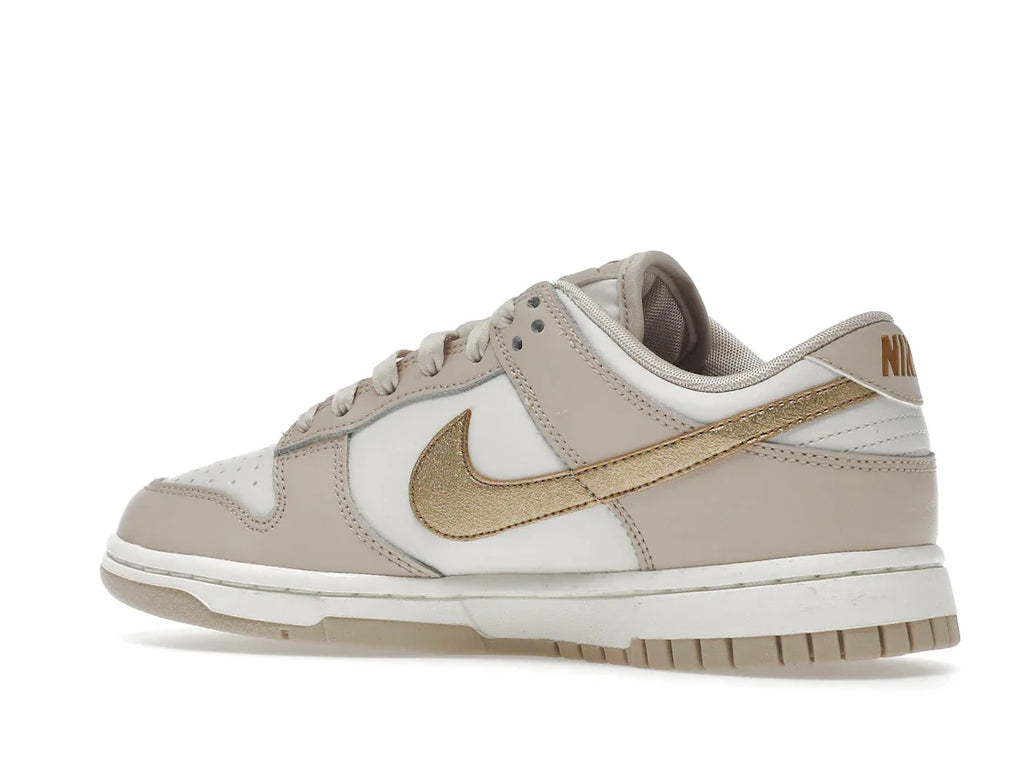 Nike Dunk Low Phantom Metallic Gold (Damen)