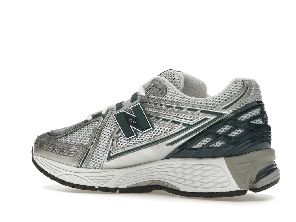 New Balance 1906R Silber Metallic Tiefsee