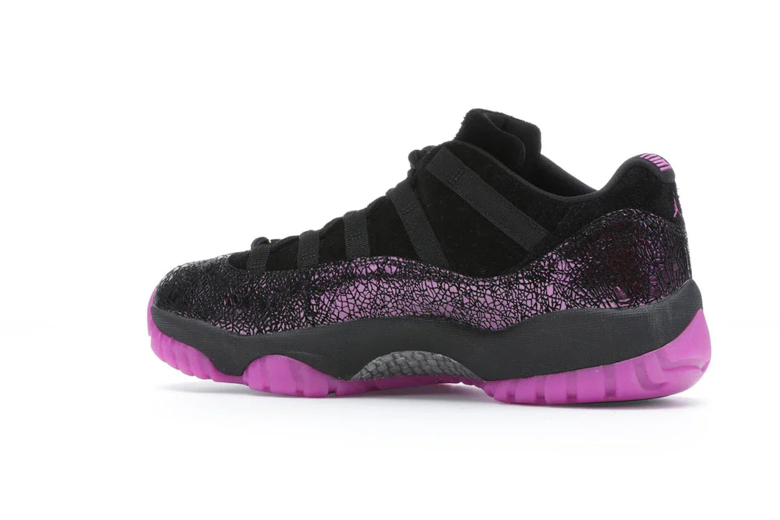 Jordan 11 Retro Low Think 16 Rook To Queen (Damen)