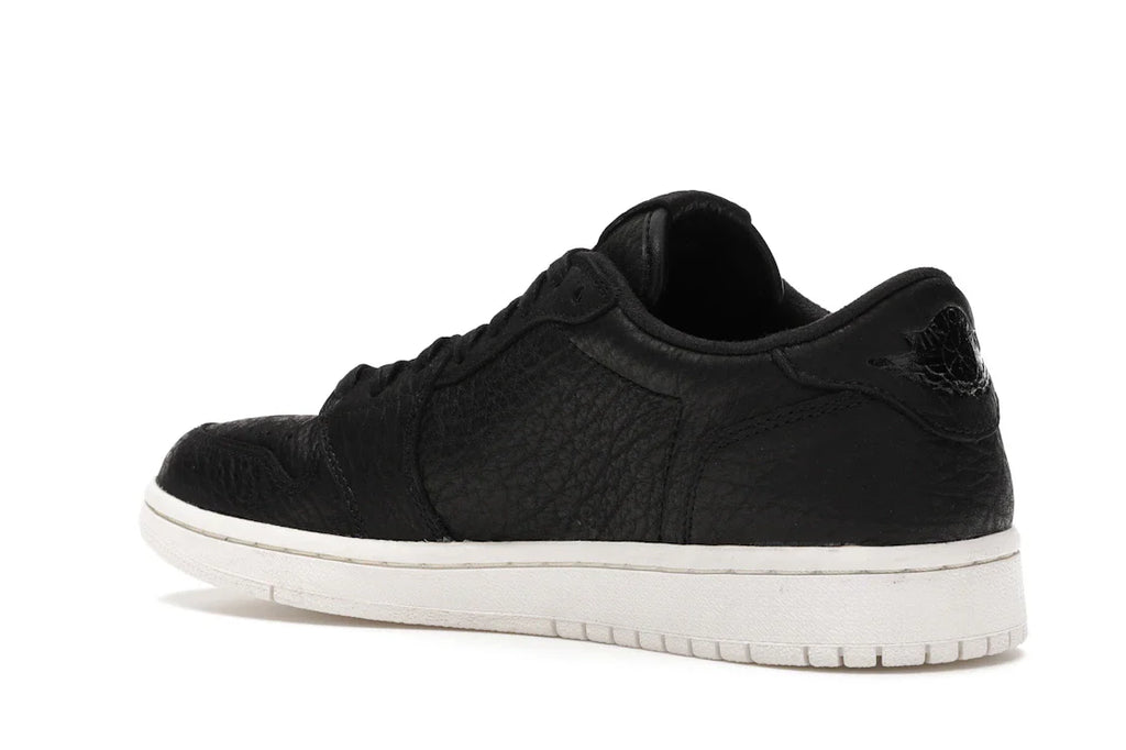 Jordan 1 Retro Low Swooshless Schwarz (2016)