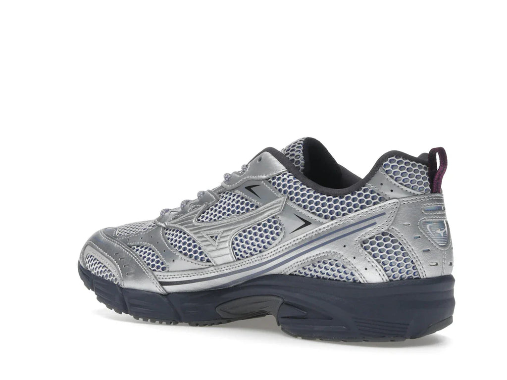 Mizuno MXR Space Pack Silber