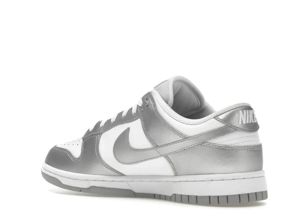 Nike Dunk Low Metallic Silver (Damen)