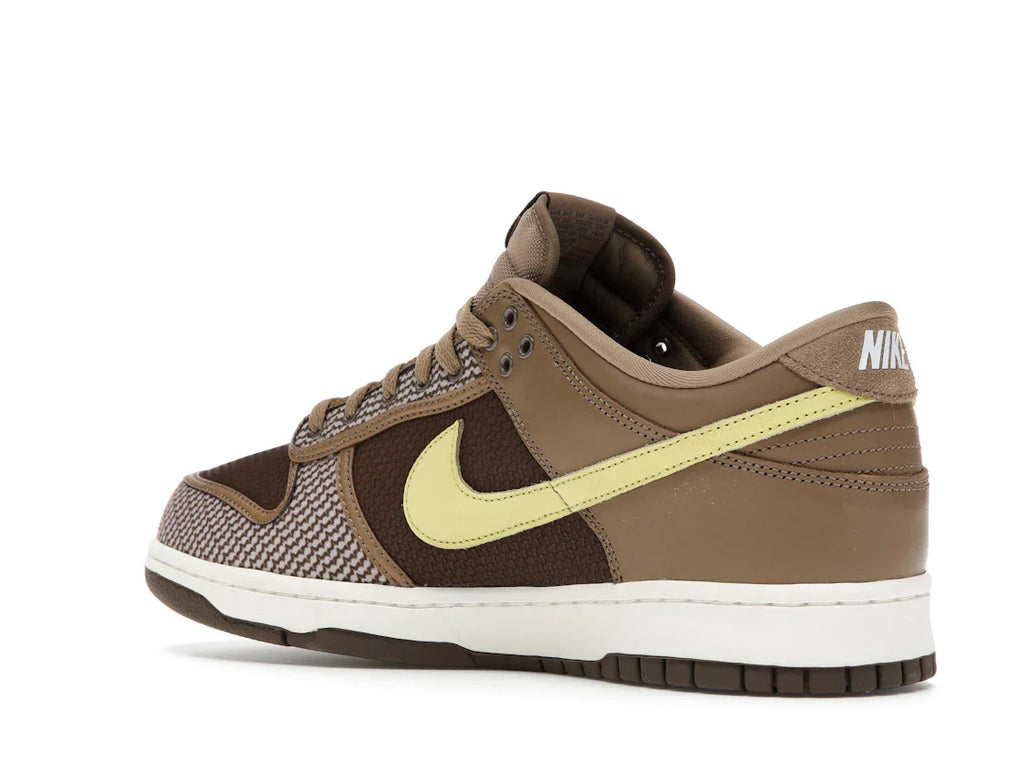 Nike Dunk Low SP Undefeated Canteen Dunk vs. AF1 Pack