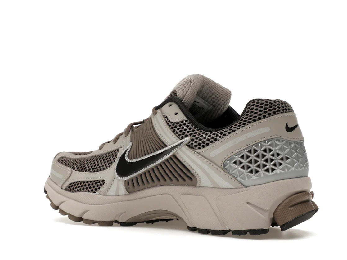 Nike Zoom Vomero 5 College Gray Cave Stone