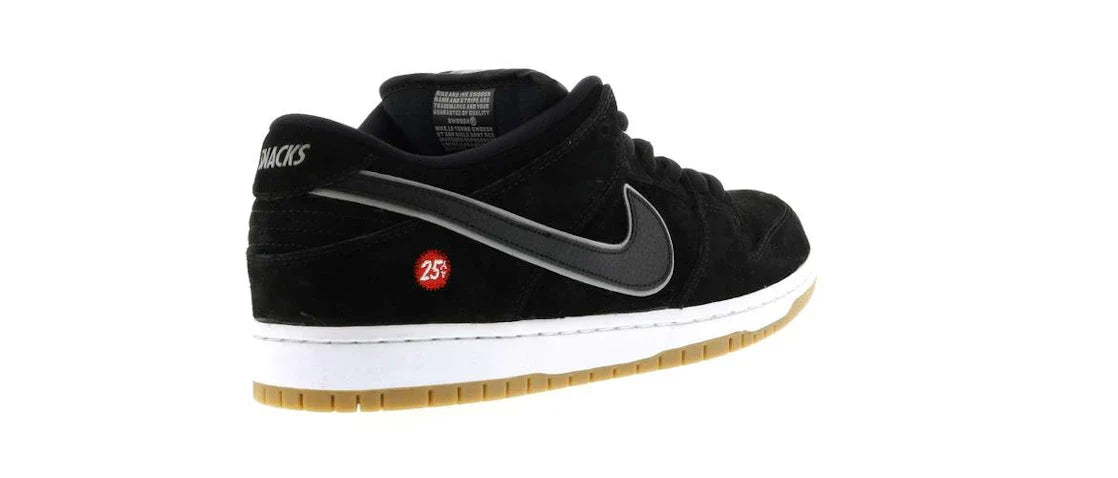 Nike SB Dunk Low Quartersnacks