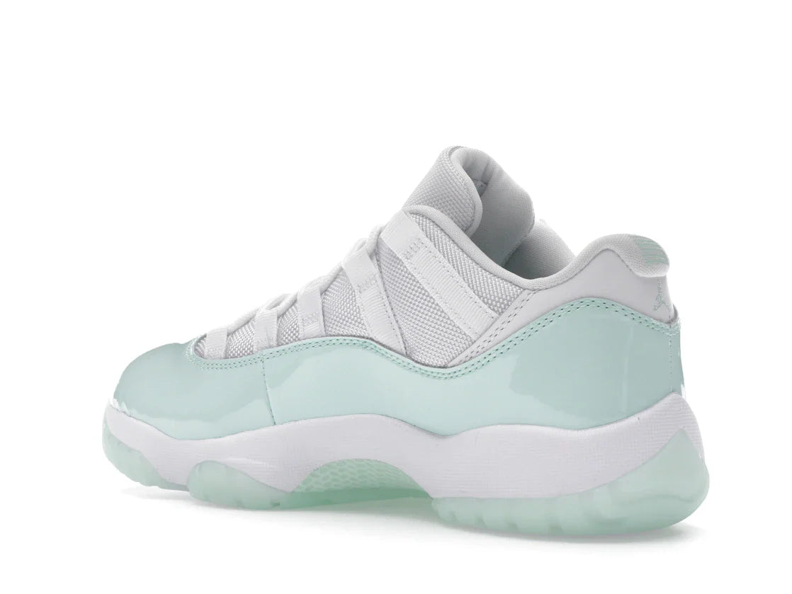 Jordan 11 Retro Low Igloo (Damen)
