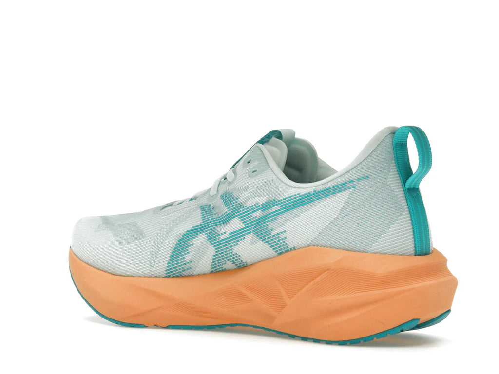 ASICS Novablast 5 Beruhigende Meereswellen-Türkis-Orange