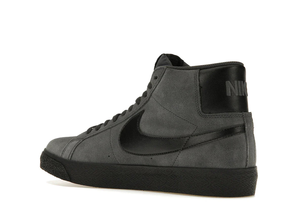 Nike SB Zoom Blazer Mid Anthrazit Schwarz