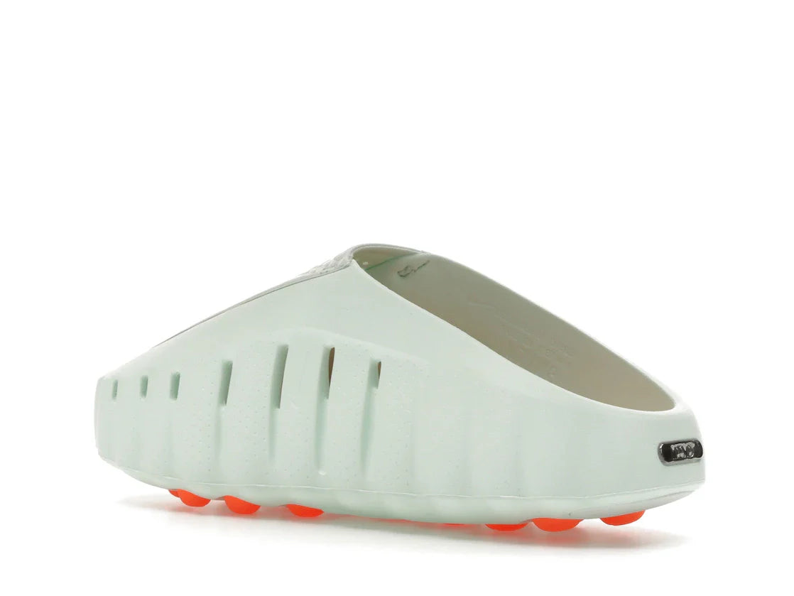 Nike Mind 001 Barely Green Hyper Crimson Black Chrome (Damen)