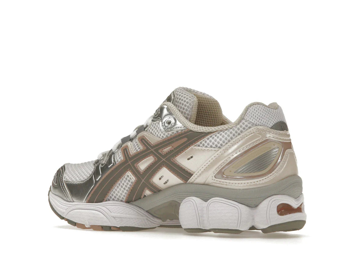 ASICS Gel-Nimbus 9 White Oatmeal (Damen)