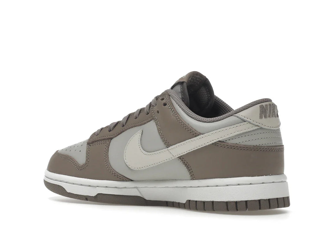 Nike Dunk Low Bone Beige (Damen)
