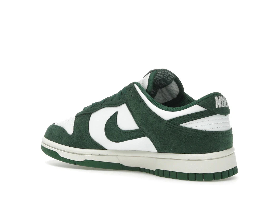 Nike Dunk Low Gorge Grün Gold Mini Swoosh (Damen)