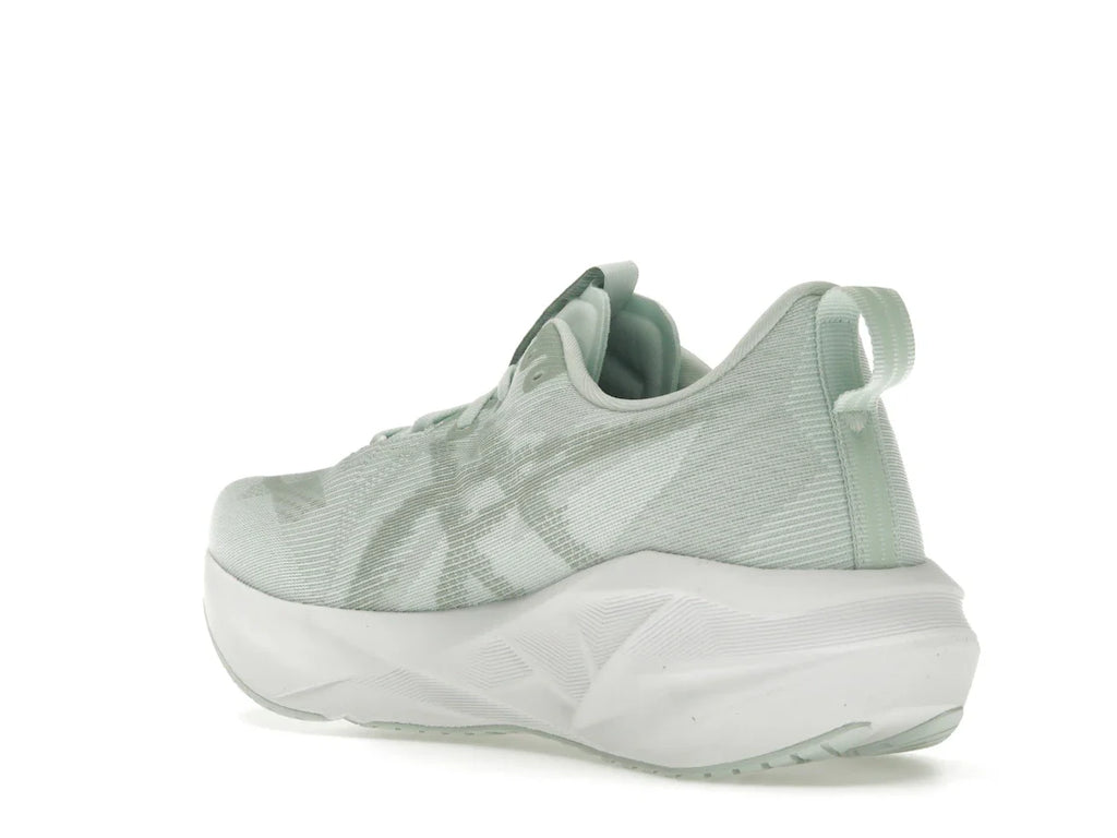 ASICS Novablast 5 Pure Aqua Seal Grau