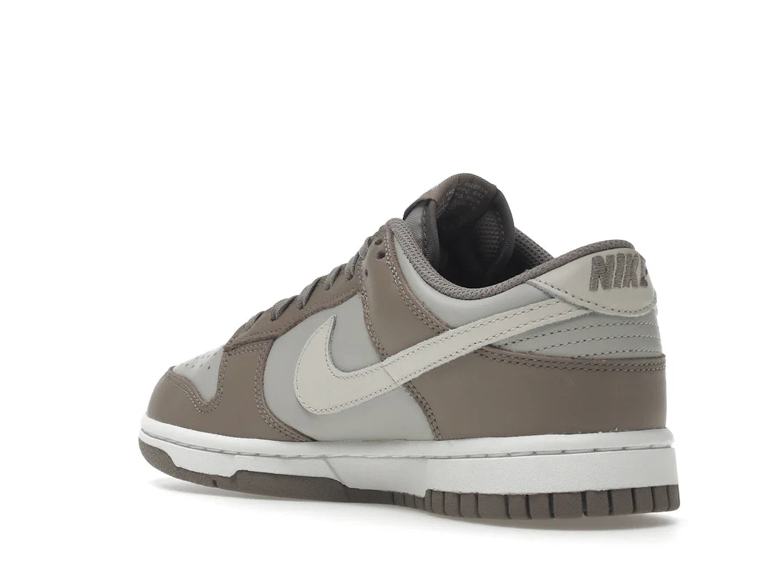 Nike Dunk Low Bone Beige (Damen)