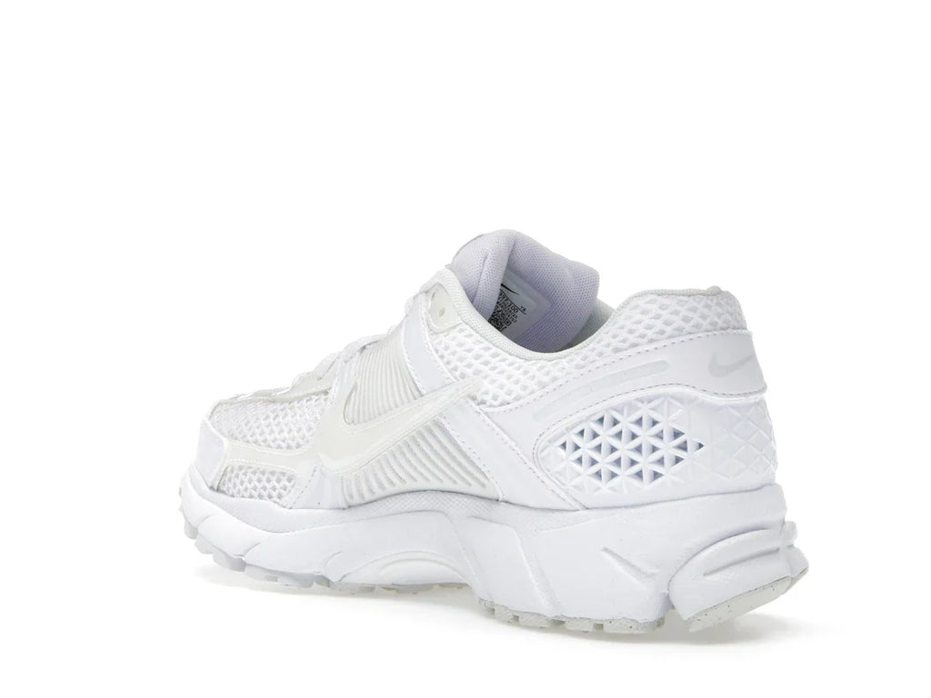 Nike Zoom Vomero 5 Triple White (Damen)