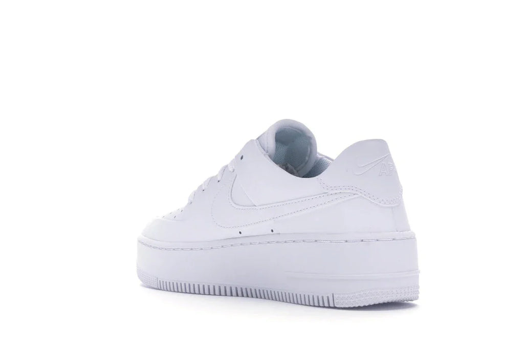 Nike Air Force 1 Sage Low Triple White (Damen)
