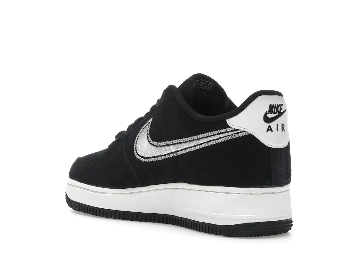 Nike Air Force 1 Low '07 LV8 Black Sail mit gesticktem Swoosh
