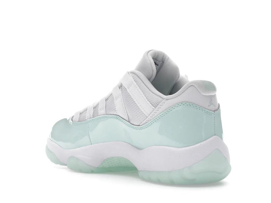 Jordan 11 Retro Low Igloo (Damen)